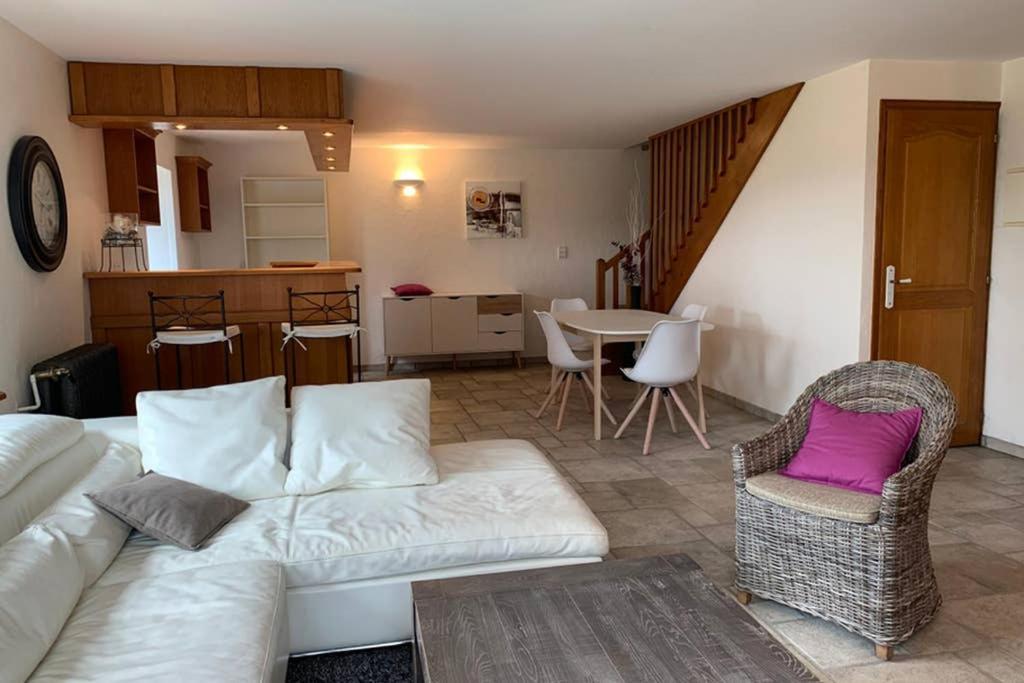 Domaine des Pierres D Auvergne Flat Extérieur photo