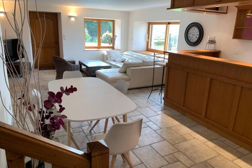 Domaine des Pierres D Auvergne Flat Extérieur photo